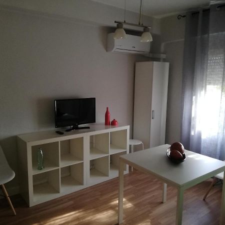 Apartamento Turistico Hotel กอร์โดบา ภายนอก รูปภาพ