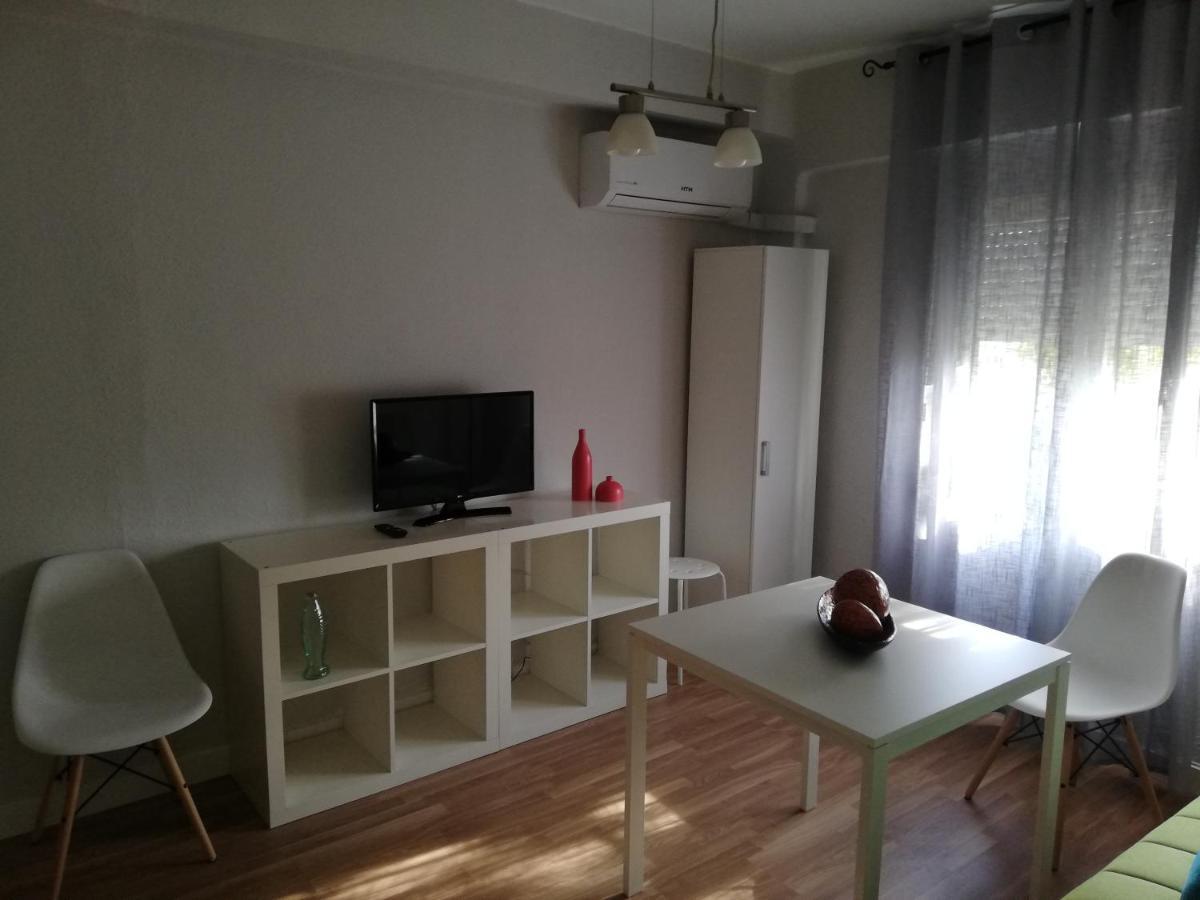 Apartamento Turistico Hotel กอร์โดบา ภายนอก รูปภาพ